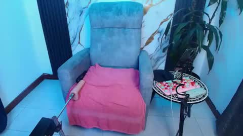 Milf Brend online show from 03-25-26, 11:00