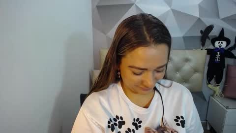 milf_hugeboobs online show from 10-31-25, 11:00