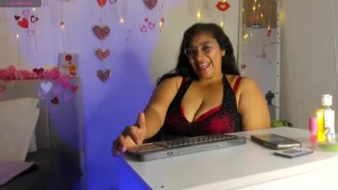 milf latinn online show from 09-17-25, 02:41
