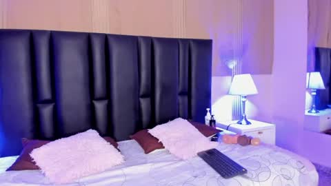 milf_meli online show from 06-26-26, 11:03
