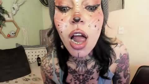 Isabella online show from 06-26-26, 01:37