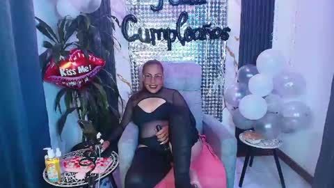  milf sikiu  online show from 04-23-26, 10:45