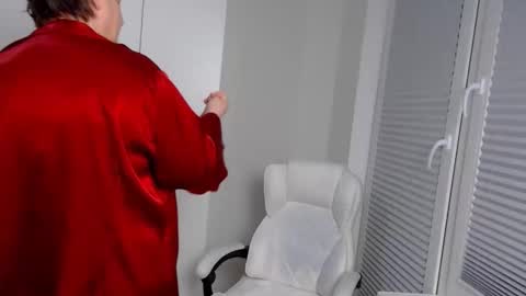 Snapshot of milfscarlette chatting on 02-22-26, 05:30 MilfScarlette online show from 02-22-26, 05:30