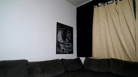 Snapshot of milioncouple chatting on 08-01-26, 09:46 milioncouple online show from 08-01-26, 09:46