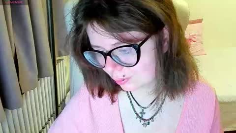 Snapshot of milisasweet chatting on 09-29-25, 07:08 MilisaSweet online show from 09-29-25, 07:08