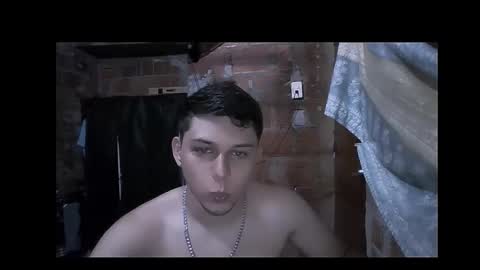 milk_boy25 online show from 09-17-25, 09:38