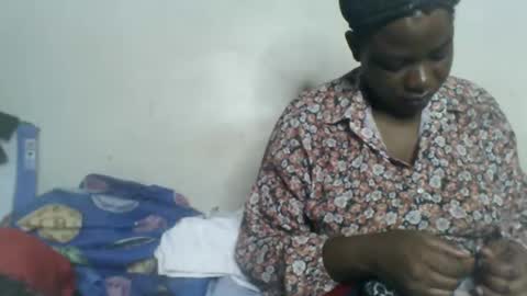 Snapshot of milk_titz chatting on 01-04-25, 05:58 kinwity online show from 01-04-25, 05:58