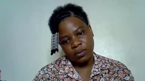 Snapshot of milk_titz chatting on 01-09-25, 08:45 kinwity online show from 01-09-25, 08:45