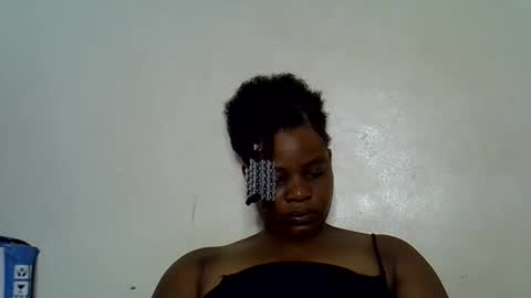 Snapshot of milk_titz chatting on 01-12-25, 11:07 kinwity online show from 01-12-25, 11:07