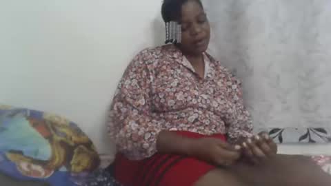 Snapshot of milk_titz chatting on 01-28-25, 07:21 kinwity online show from 01-28-25, 07:21