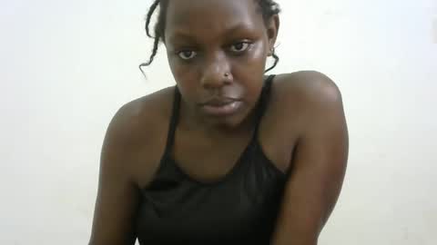 Snapshot of milk_titz chatting on 02-17-25, 07:26 kinwity online show from 02-17-25, 07:26