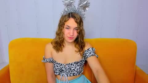 milkablond online show from 12-30-24, 10:45