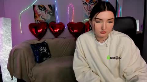 Mila online show from 02-08-26, 11:35