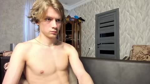Isaac online show from 05-02-26, 06:07