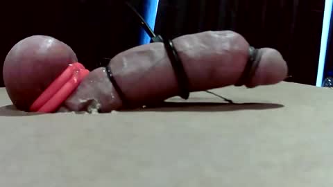 milk me dry online show from 02-25-26, 04:49