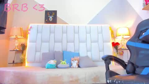 Michelle  online show from 09-22-25, 12:18