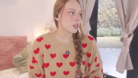 milky_0 online show from 06-19-26, 07:28