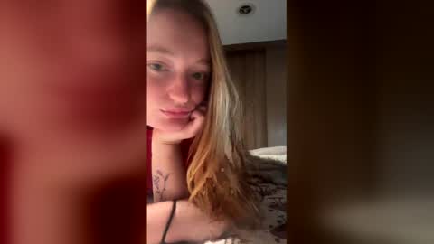 Snapshot of milky_mamaz chatting on 04-29-26, 05:06 Milkymama online show from 04-29-26, 05:06