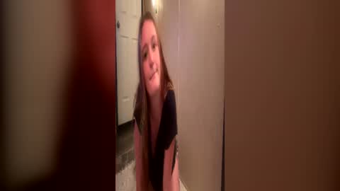 Snapshot of milky_mamaz chatting on 07-01-26, 01:40 Milkymama online show from 07-01-26, 01:40