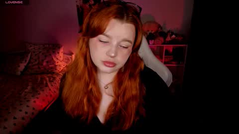 Lisa online show from 10-11-25, 02:59