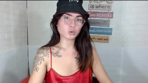 Snapshot of milkycumnel23 chatting on 12-02-24, 04:31 NEL 23 online show from 12-02-24, 04:31