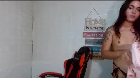 Snapshot of milkycumnel23 chatting on 12-23-24, 02:17 NEL 23 online show from 12-23-24, 02:17