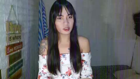 Snapshot of milkycumnel23 chatting on 10-17-25, 04:53 NEL 23 online show from 10-17-25, 04:53