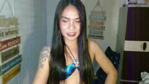 Snapshot of milkycumnel23 chatting on 11-09-25, 12:47 NEL 23 online show from 11-09-25, 12:47