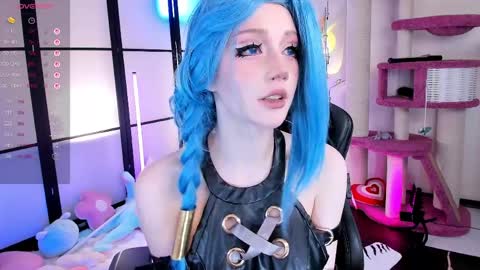 milky cute online show from 03-26-26, 07:08