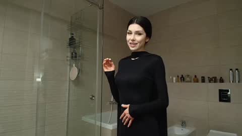 milla bella online show from 01-06-26, 07:28