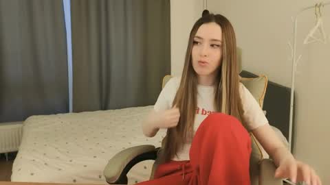 Eva online show from 03-28-26, 05:07