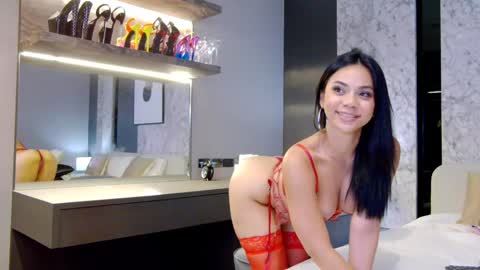 MillaBelle online show from 12-11-24, 08:15