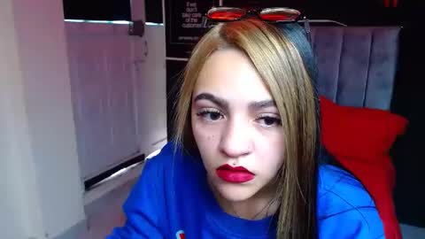 Violeta online show from 12-31-24, 03:09