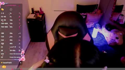 Snapshot of millandiux chatting on 02-12-26, 02:17 millandiux online show from 02-12-26, 02:17