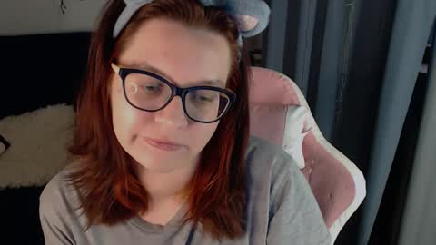 Milla online show from 05-08-26, 04:12