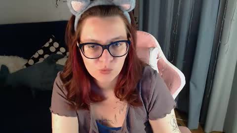 Milla online show from 06-22-26, 05:43