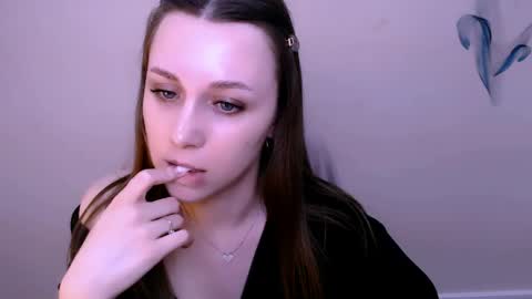 Snapshot of millasamsd chatting on 05-09-26, 11:04 Milla online show from 05-09-26, 11:04