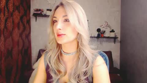 MillaXQueen online show from 02-14-25, 11:31