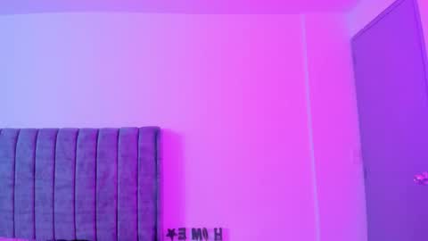 Snapshot of miller_silvana chatting on 05-12-26, 11:40 miller_silvana online show from 05-12-26, 11:40