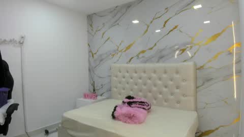 Snapshot of miller_silvana chatting on 06-05-26, 11:38 miller_silvana online show from 06-05-26, 11:38