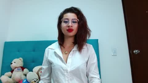 Aleja online show from 12-17-24, 02:55