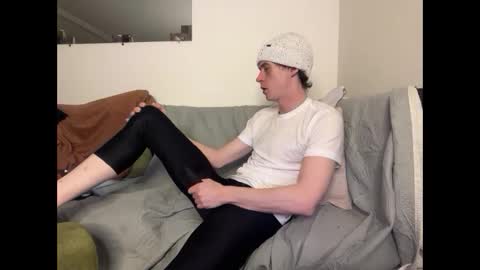 SlimnHungOH online show from 12-13-25, 09:42