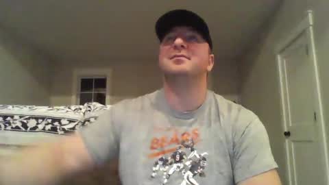 Snapshot of millertimenow34 chatting on 01-08-25, 02:14 millertime feet bigcock hairy straight muscles online show from 01-08-25, 02:14