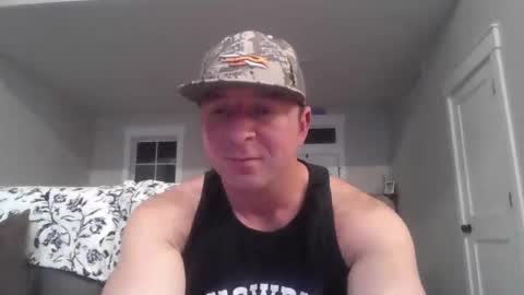 Snapshot of millertimenow34 chatting on 11-17-25, 12:27 millertime feet bigcock hairy straight muscles online show from 11-17-25, 12:27