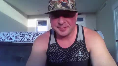 Snapshot of millertimenow34 chatting on 02-27-26, 10:54 millertime feet bigcock hairy straight muscles online show from 02-27-26, 10:54