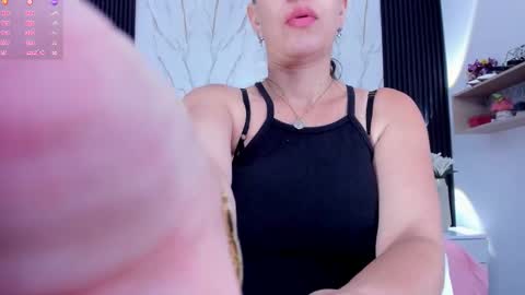 Snapshot of millie_brown21 chatting on 10-24-25, 12:56 Millie online show from 10-24-25, 12:56