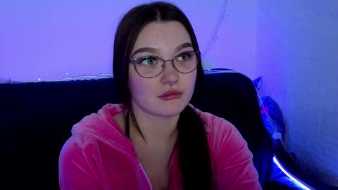 Millie online show from 09-30-25, 11:37