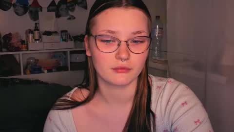 Millie online show from 11-20-25, 11:21