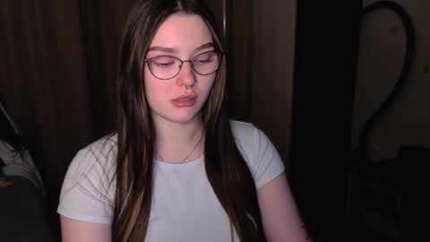 Millie online show from 04-30-26, 03:40