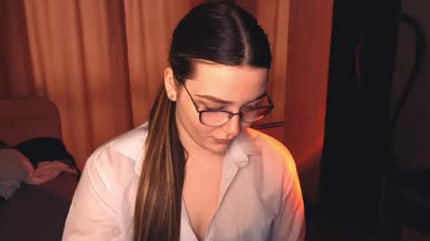Millie online show from 05-05-26, 12:13